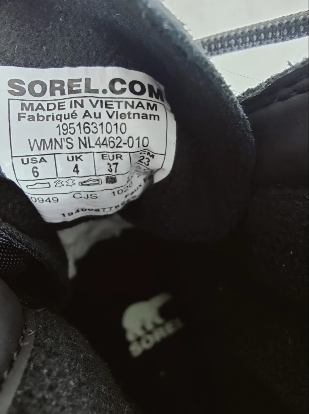 NWT Sorel Women's Explorer II Joan Winter Snow Boots, Black White, Sz 6